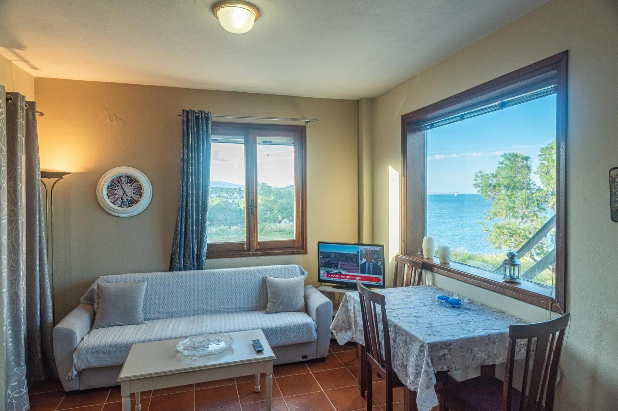 Aegean Bliss Residences Karfas كارفاس المظهر الخارجي الصورة