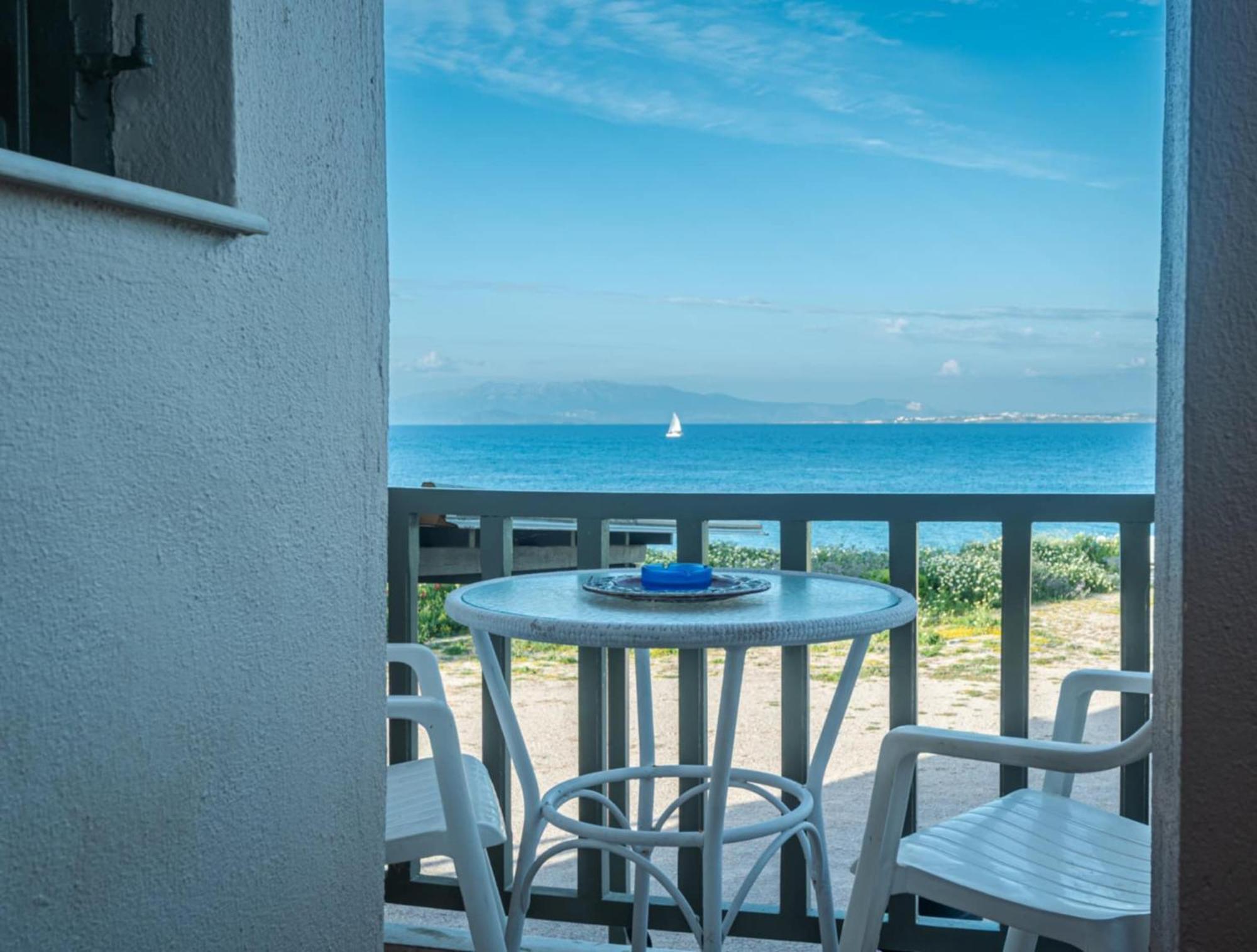 Aegean Bliss Residences Karfas كارفاس المظهر الخارجي الصورة