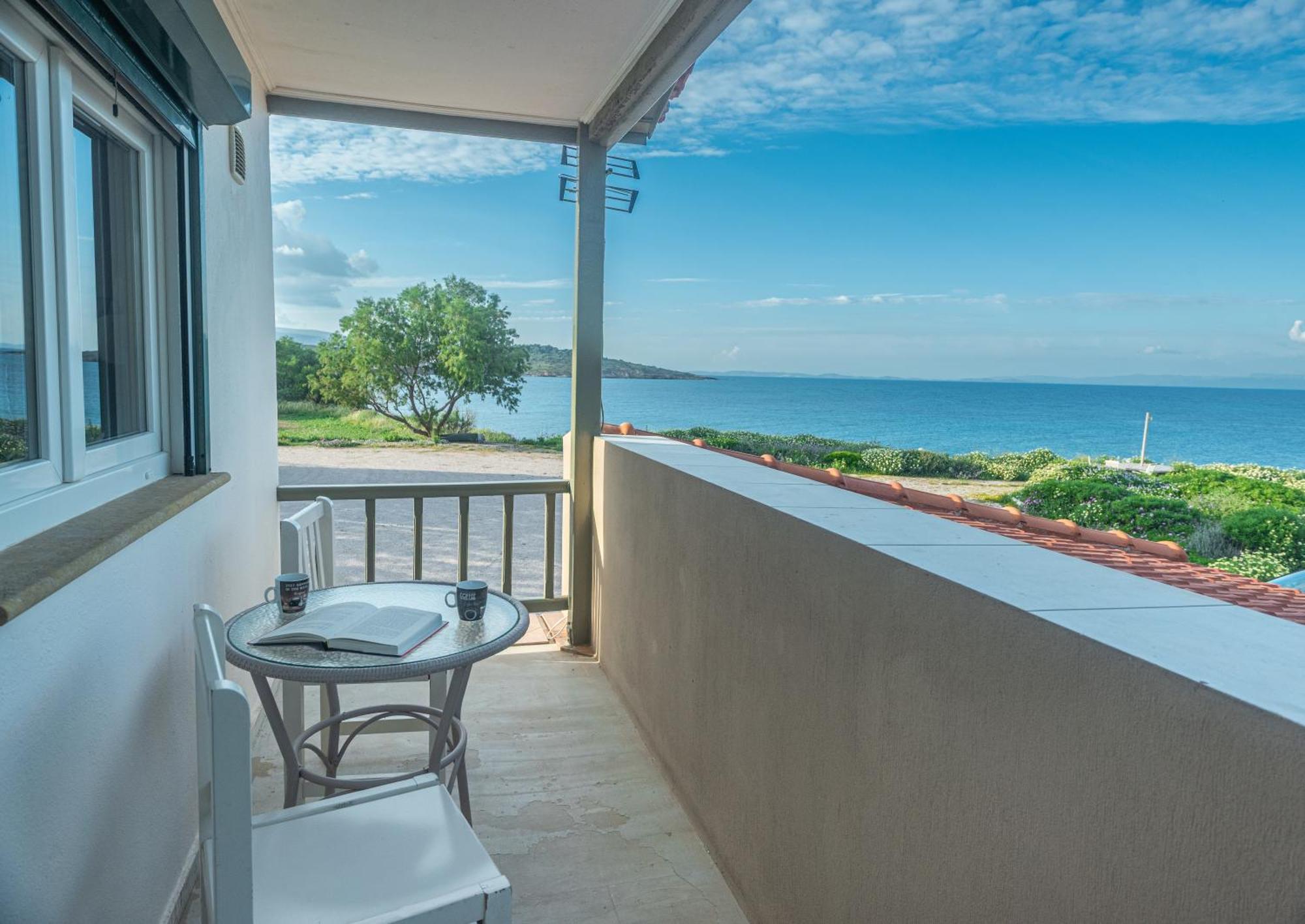Aegean Bliss Residences Karfas كارفاس المظهر الخارجي الصورة